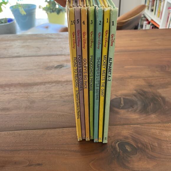 Walt Disney Fun to Read Library Books Lot of 7 - Picture 9 of 13